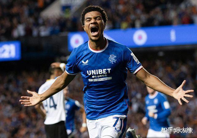 埃因霍温内部会议纪要流出：赛后回应争议，欧冠使命明确，赛季目标并未改变 