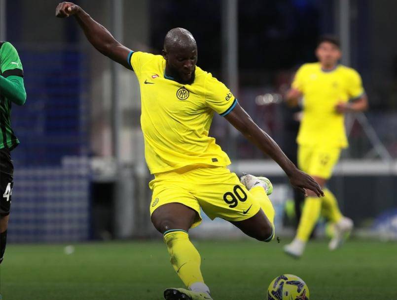 荷甲冲刺阶段走向成谜；托特纳姆豪取连胜；赛场秩序良好；数据趋势出现新变化的简单介绍