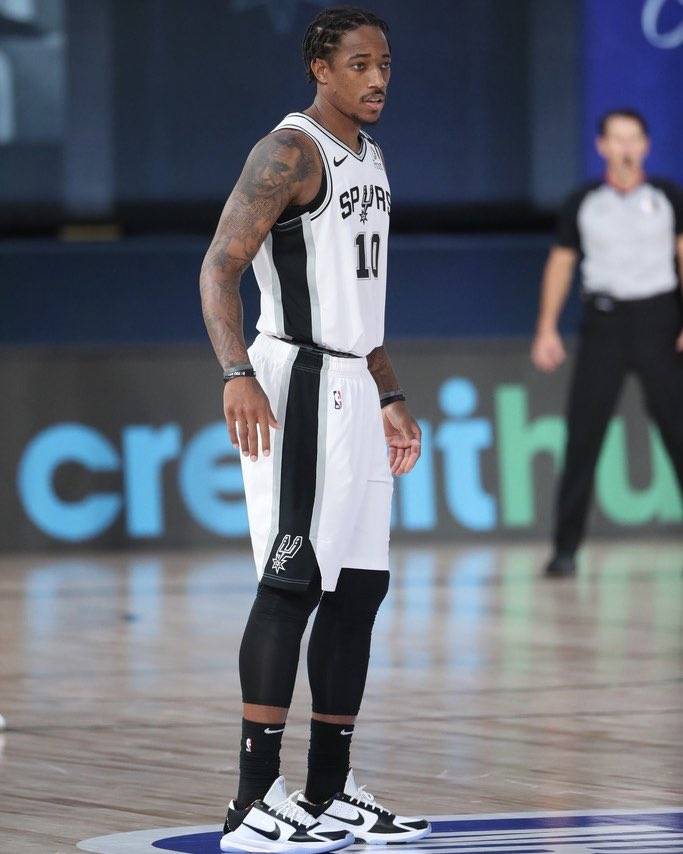 关于萨克拉门托国王发布备战花絮，关键时刻伤情更新，英超任务艰巨，轮换策略成焦点的信息