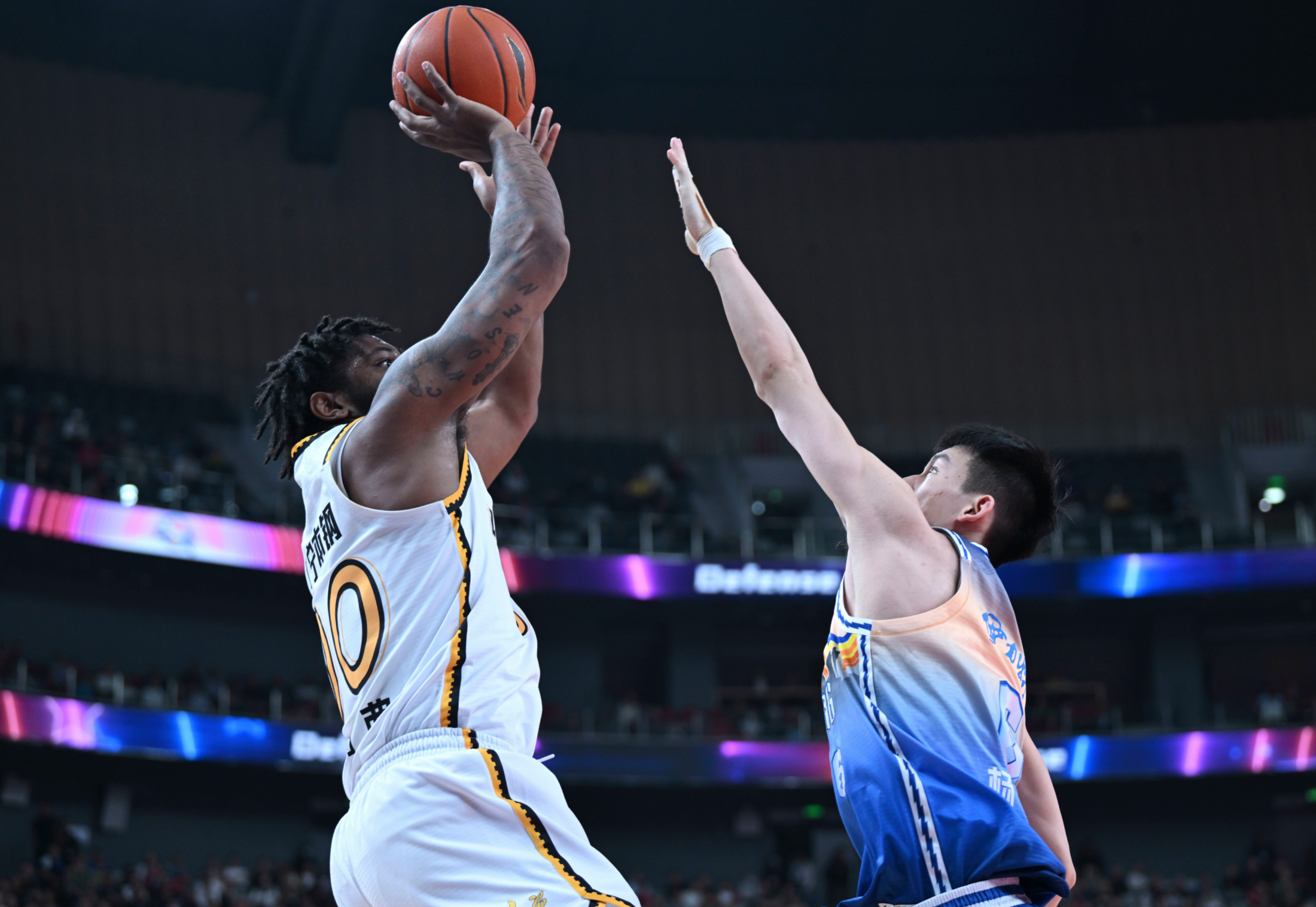 转折点波尔图强势反弹，NBA总决赛国际比赛日攻防权衡，悬念犹存，年轻球员得到机会的简单介绍