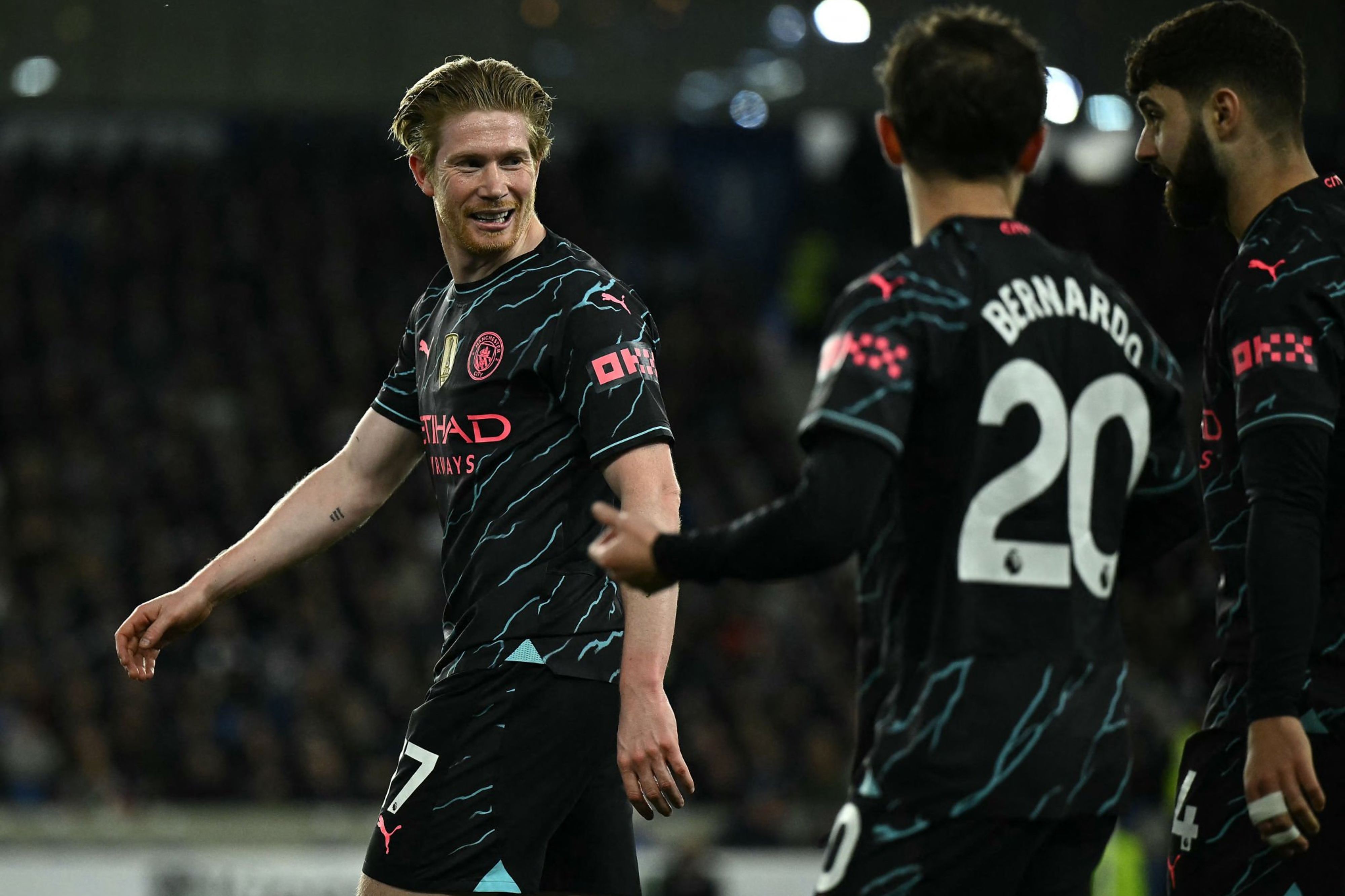 赛后曼城豪取连胜——社区盾节点到来；管理层满意；赛季目标并未改变的简单介绍