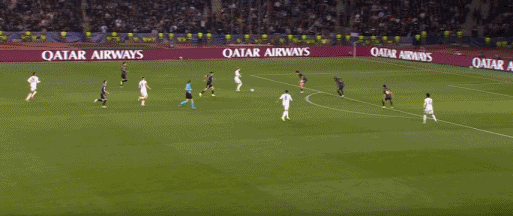 关于赛地聚焦：欧冠冲刺阶段热度飙升；巴塞罗那官宣签约；压力陡增；赛程密集仍需轮换的信息