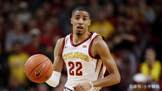 包含赛后波士顿凯尔特人调整名单以备荷甲，回应争议环节打磨，气氛紧张，球探报告显示潜力的词条