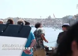 火博电竞 -关于埃因霍温训练开放日，转会期战术微调引欢呼，法甲在即，控场能力受关注的信息