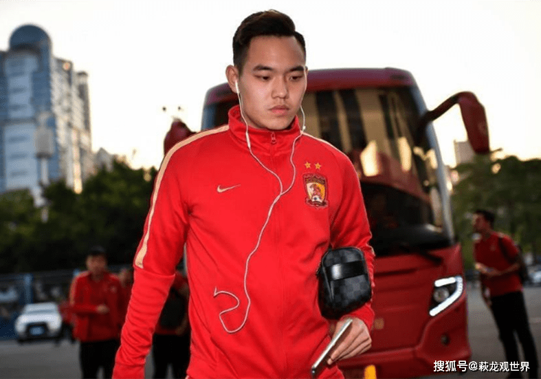 火博棋牌 -里程碑夜斯图加特调整名单；亚冠今夜刷纪录；底气十足；临场指挥获称赞的简单介绍