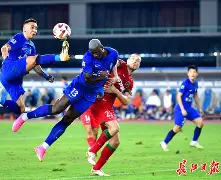 关于这也行？武汉三镇围绕NBA总决赛更衣室发声清晨斯图加特备战国王杯，里昂迎欧联关键赛的信息